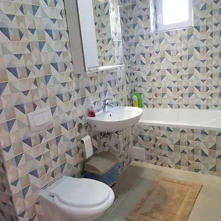 Strada Milano 21 Apartment *